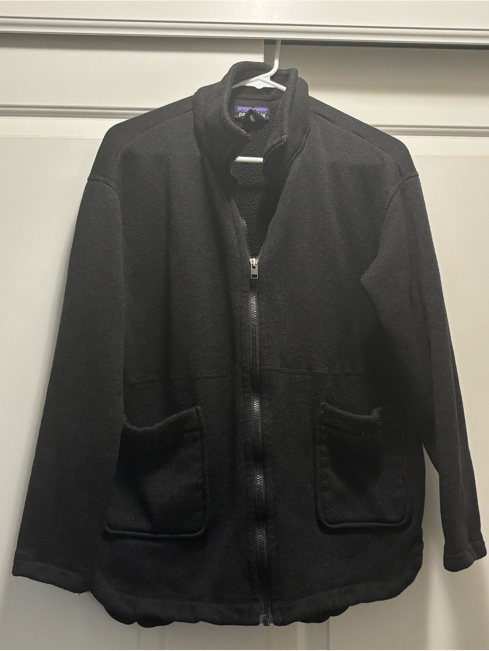 Patagonia fleece full zip, size L